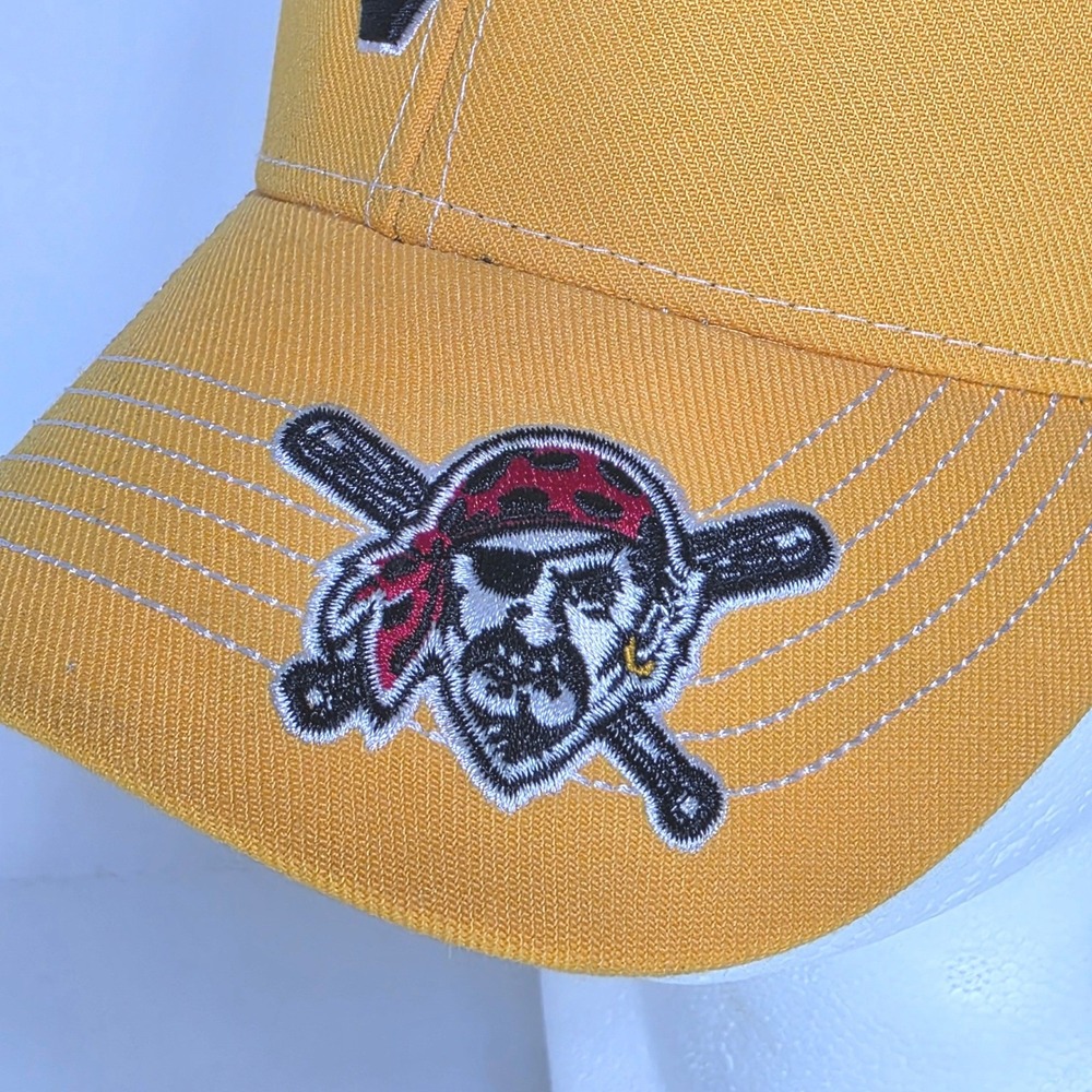 Fan Favorite Pittsburgh Pirates MLB Hat Yellow Black Adjustable Baseball Cap - Picture 11 of 15